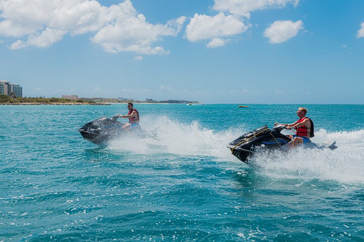 Aruba Jet skiing Joy of Serenity Travel 